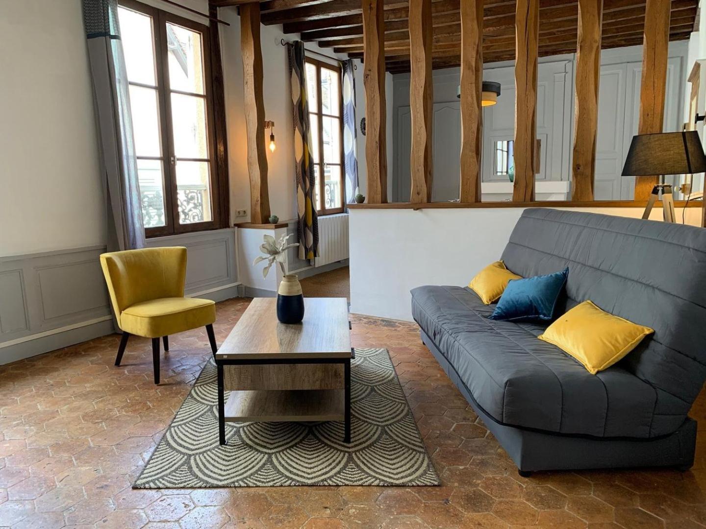 Le Clocher- Appartement Dans Le Coeur De Ville Chartres Eksteriør billede